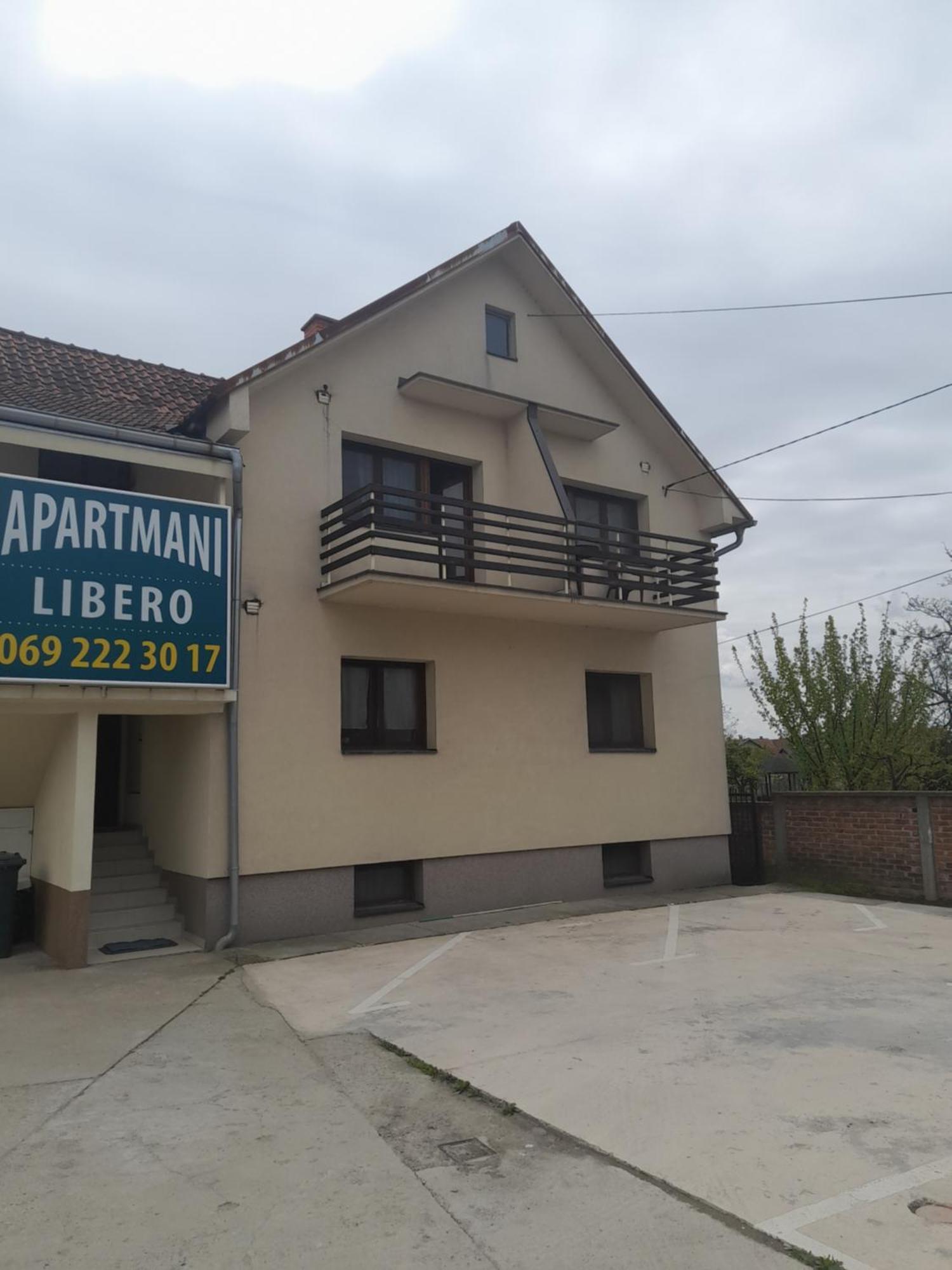 Libero Apartmani Surčin Extérieur photo