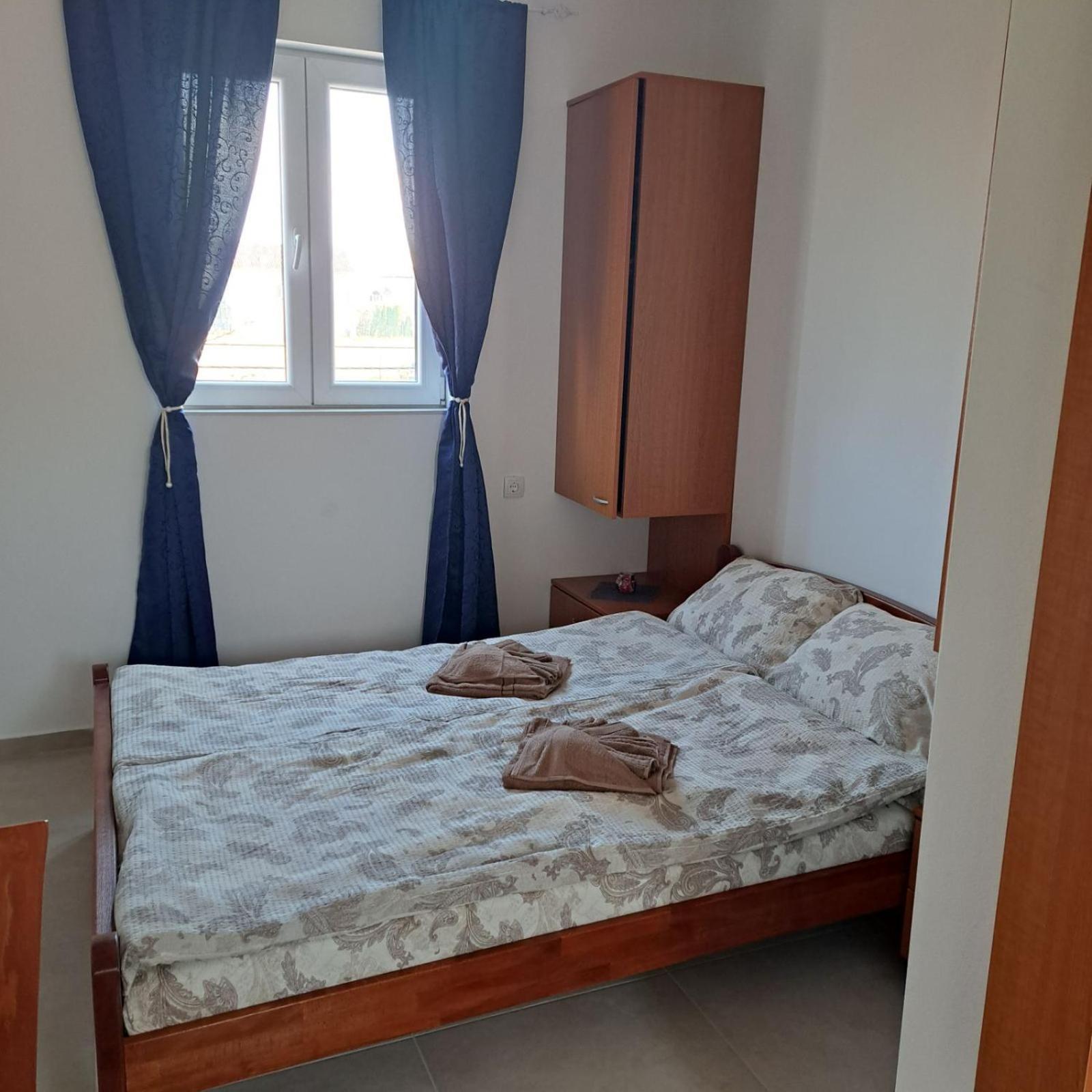 Libero Apartmani Surčin Chambre photo