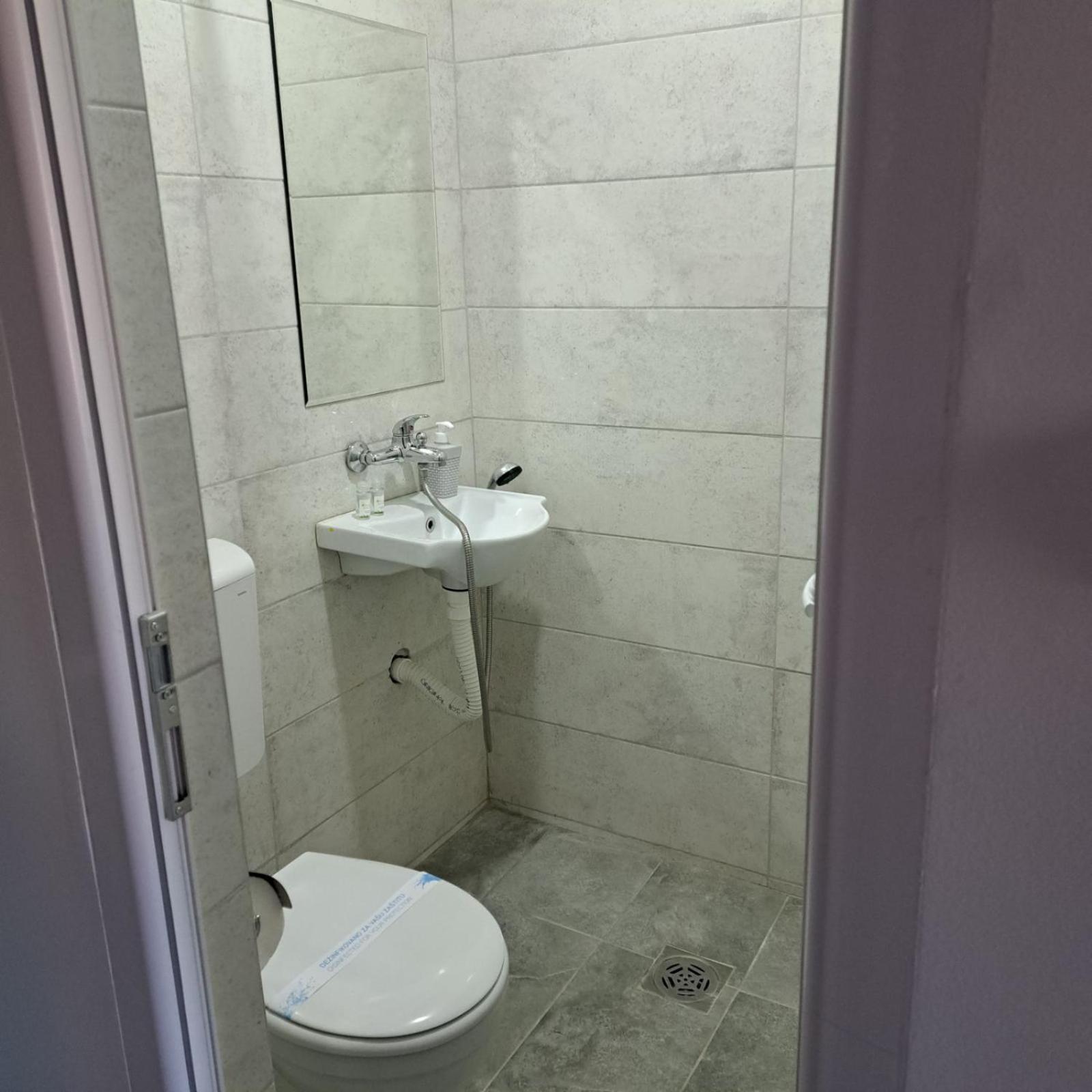 Libero Apartmani Surčin Chambre photo